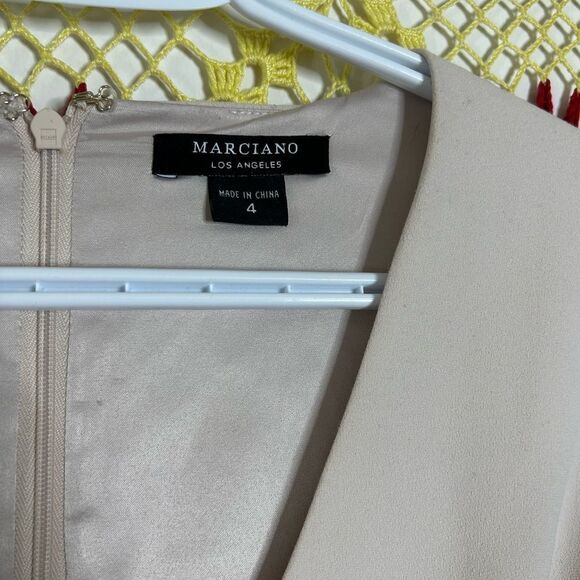 Marciano dresses / Cream Lace Dress / Size 4 - Picture 15 of 16